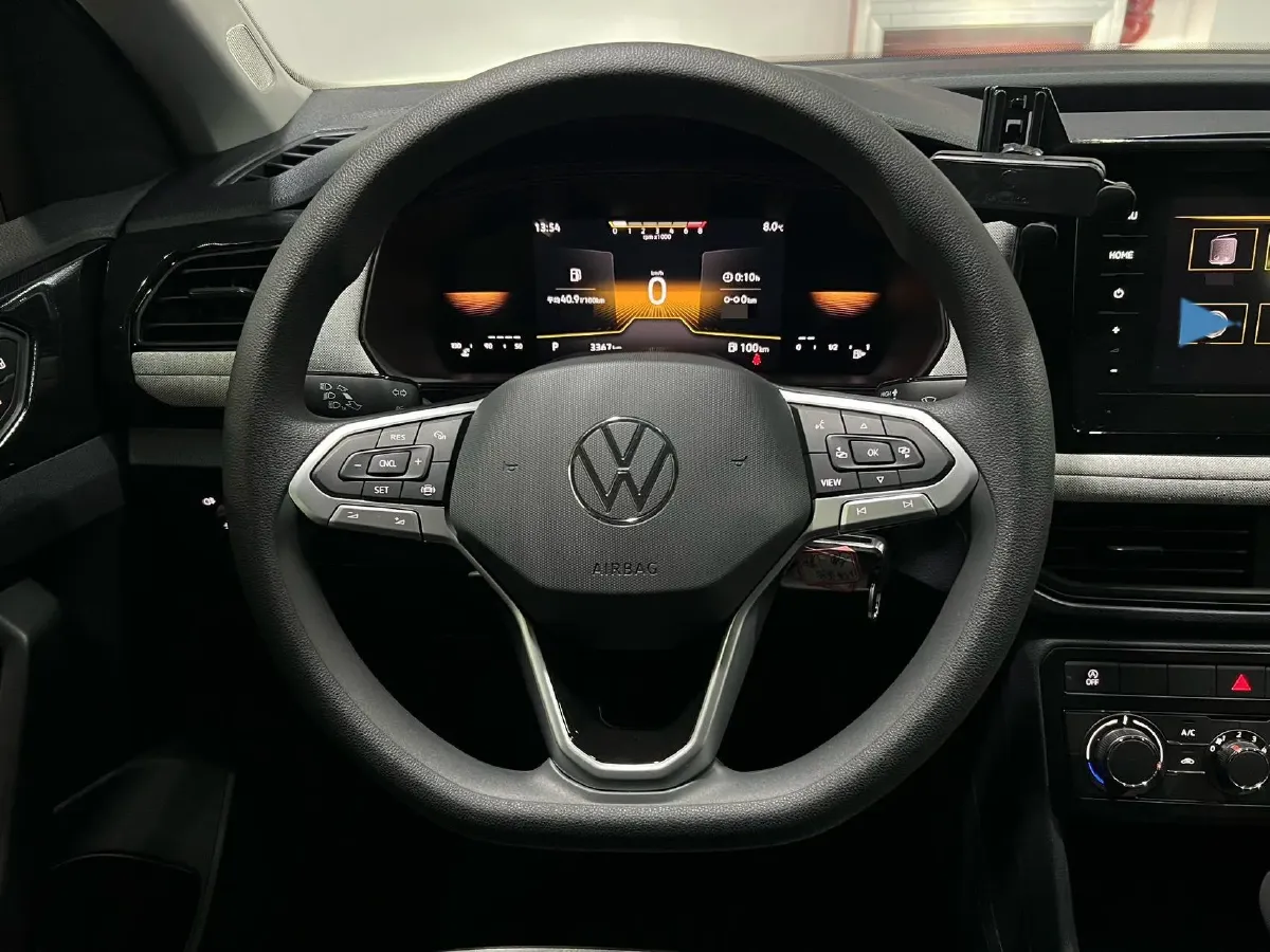 2026 Volkswagen Tharu 1.5L 110HP L4 6AT,autocango,china used car exporter,china ev exporter,chinese used car exporter,chinese used ev exporter