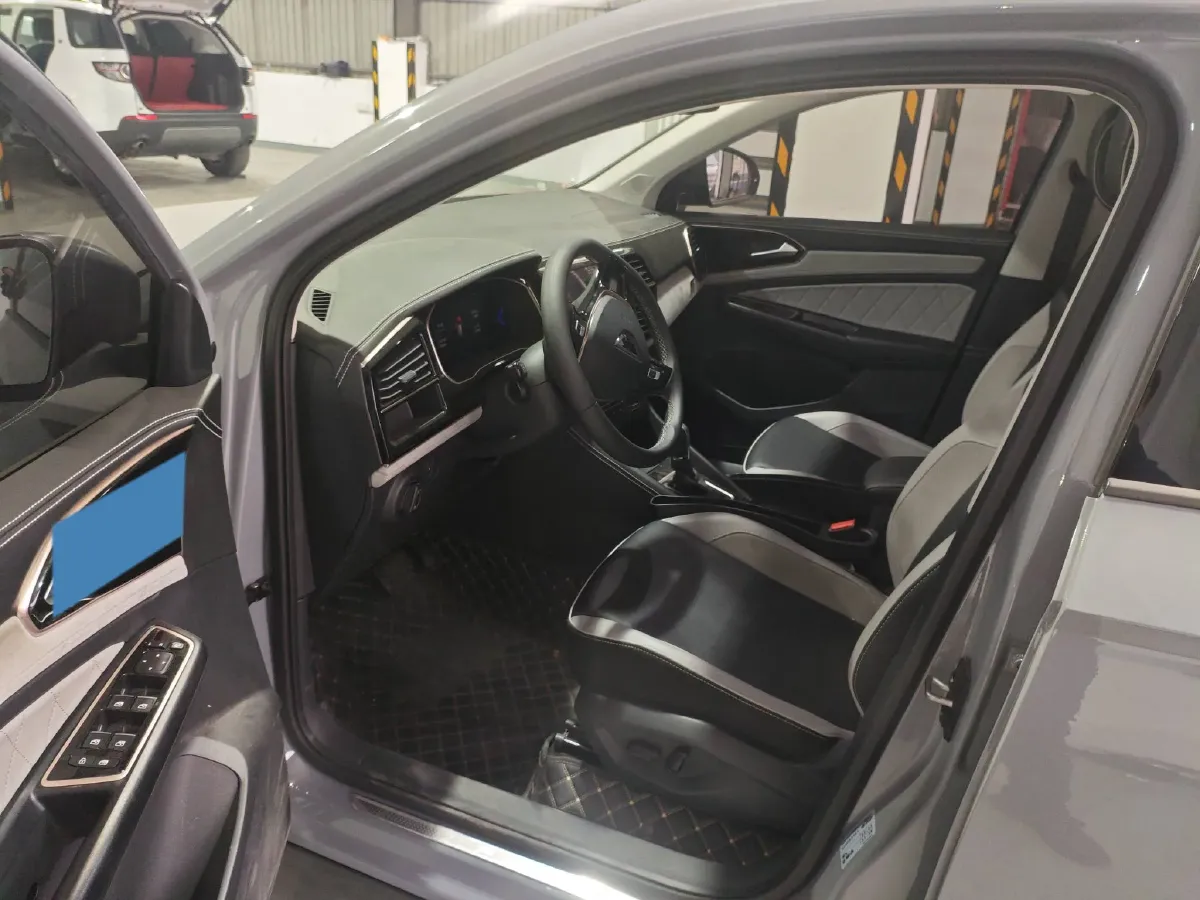 2023 Jetta VS7 1.4T 150HP L4 6AT,autocango,china used car exporter,china ev exporter,chinese used car exporter,chinese used ev exporter