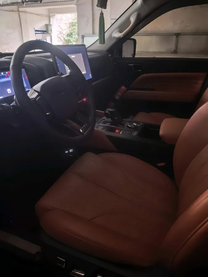 2025 Haval H9 2.4T 186HP L4 9AT,autocango,china used car exporter,china ev exporter,chinese used car exporter,chinese used ev exporter