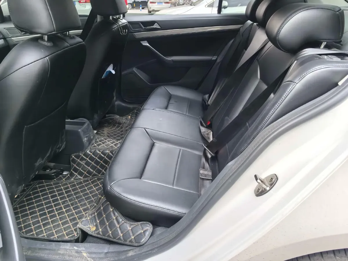 2019 Jetour X90 1.5T 147HP L4 6MT,autocango,china used car exporter,china ev exporter,chinese used car exporter,chinese used ev exporter