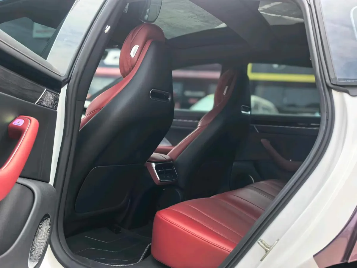 2024 Luxeed S7 BEV 82KWH,autocango,china used car exporter,china ev exporter,chinese used car exporter,chinese used ev exporter