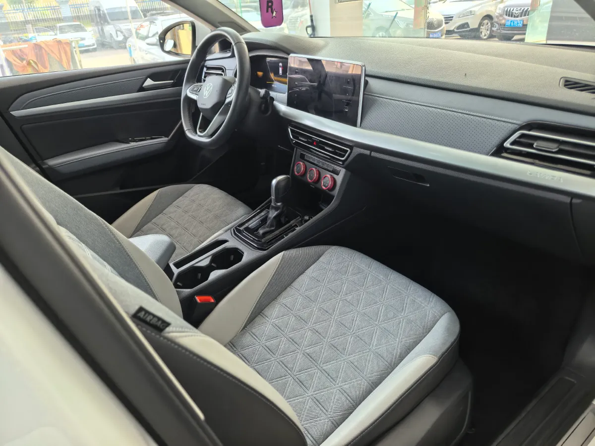 2023 Volkswagen Lavida 1.4T 150HP L4 7DCT,autocango,china used car exporter,china ev exporter,chinese used car exporter,chinese used ev exporter