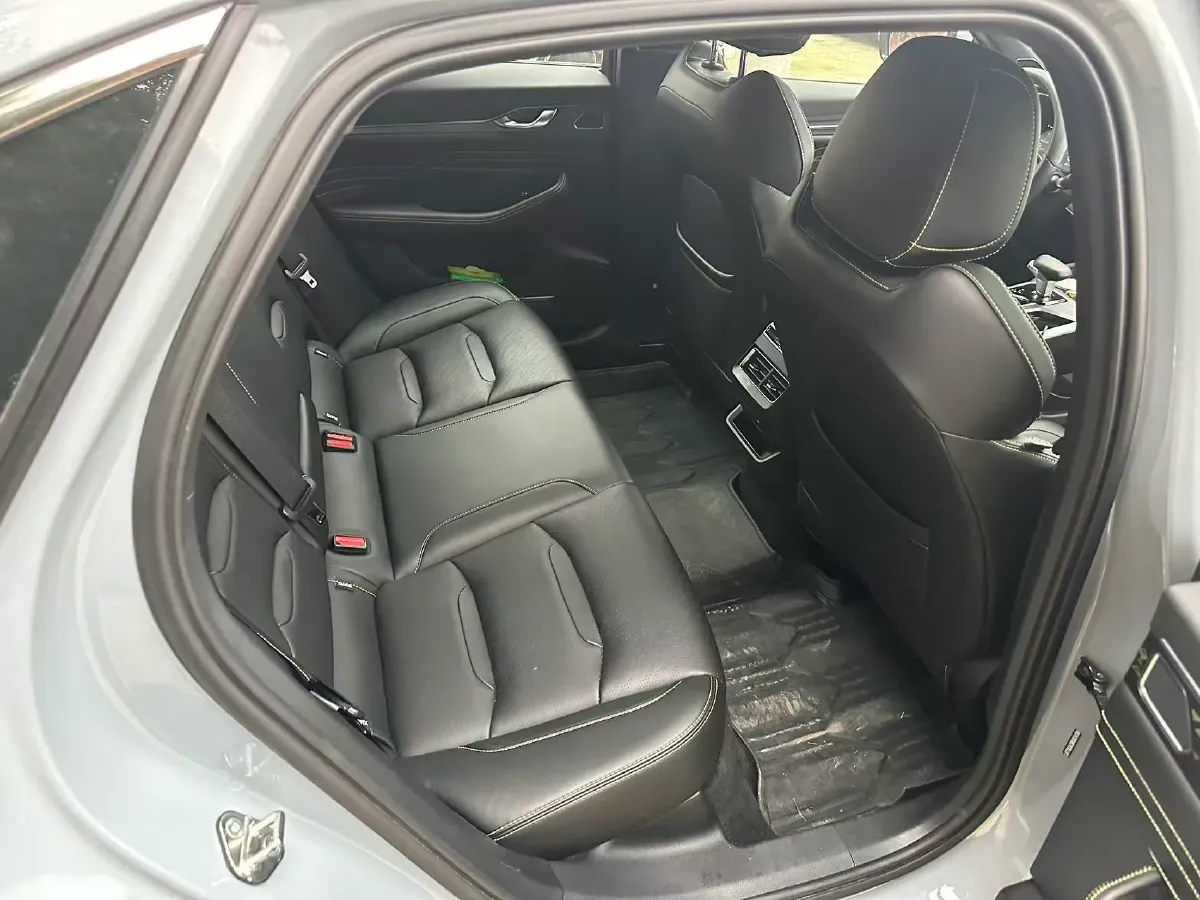 2023 Geely Preface 1.5T 181HP L4 7DCT,autocango,china used car exporter,china ev exporter,chinese used car exporter,chinese used ev exporter