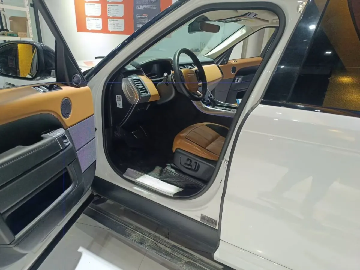 2018 Land Rover Range Rover Sport 3.0T 340HP V6 8AT,autocango,china used car exporter,china ev exporter,chinese used car exporter,chinese used ev exporter