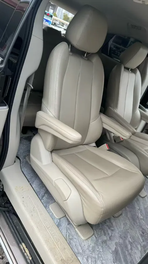 2023 Buick GL8 2.0T 237HP L4 9AT,autocango,china used car exporter,china ev exporter,chinese used car exporter,chinese used ev exporter