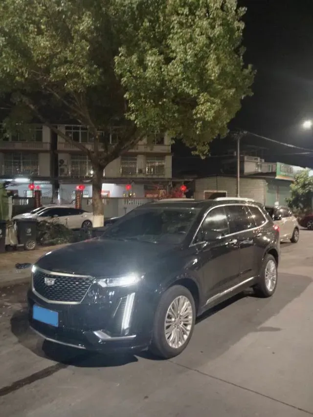2025 Cadillac XT6 2.0T 237HP L4 9AT,autocango,china used car exporter,china ev exporter,chinese used car exporter,chinese used ev exporter