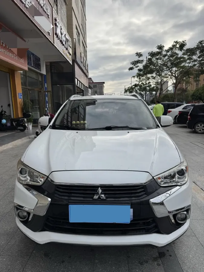2019 Mitsubishi Eclipse Cross 1.5T 170HP L4 CVT,autocango,china used car exporter,china ev exporter,chinese used car exporter,chinese used ev exporter