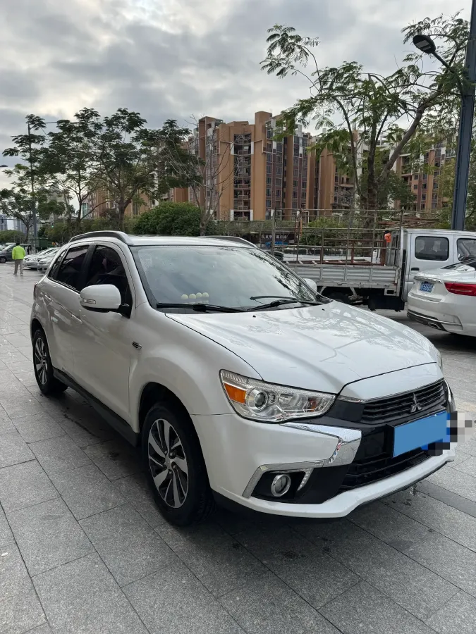 2019 Mitsubishi Eclipse Cross 1.5T 170HP L4 CVT,autocango,china used car exporter,china ev exporter,chinese used car exporter,chinese used ev exporter