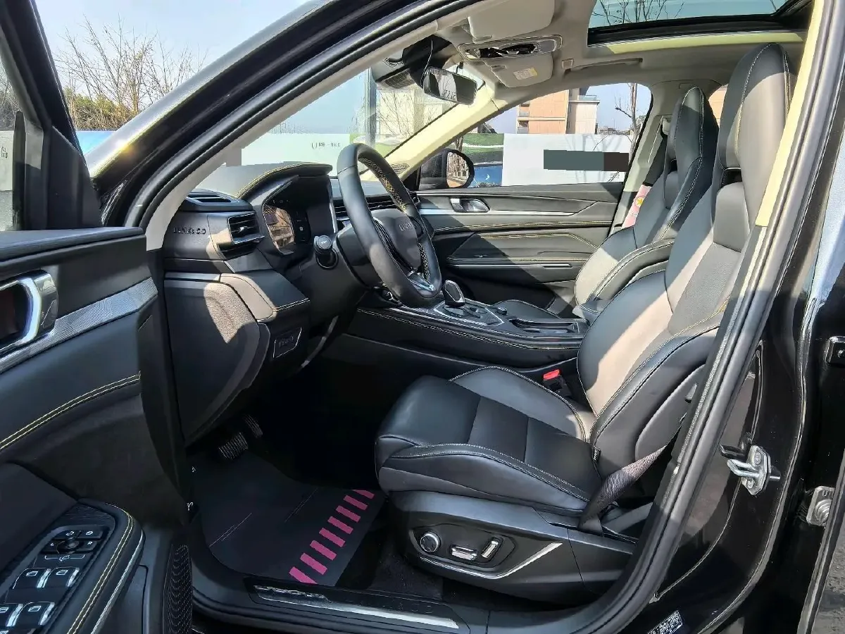 2023 MAXUS Interstellar 2.0T 261HP L4 8AT,autocango,china used car exporter,china ev exporter,chinese used car exporter,chinese used ev exporter