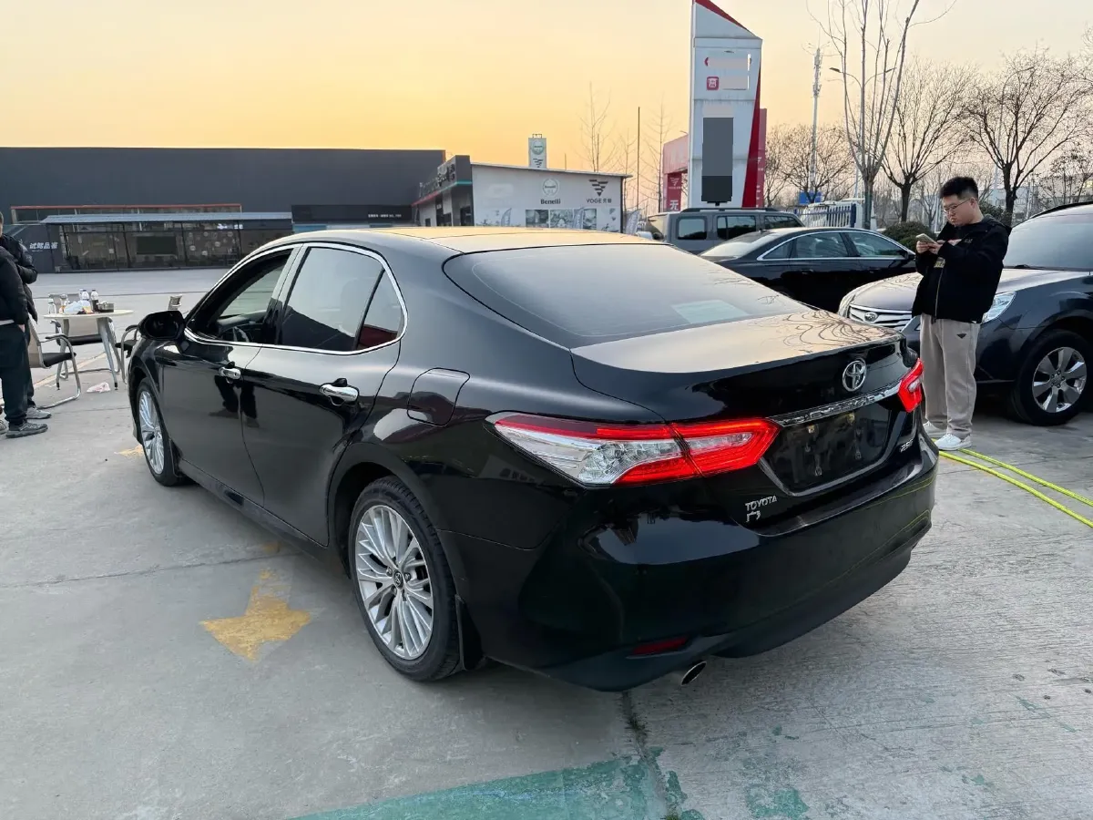 2018 Toyota Camry 2.5L 209HP L4 8AT,autocango,china used car exporter,china ev exporter,chinese used car exporter,chinese used ev exporter