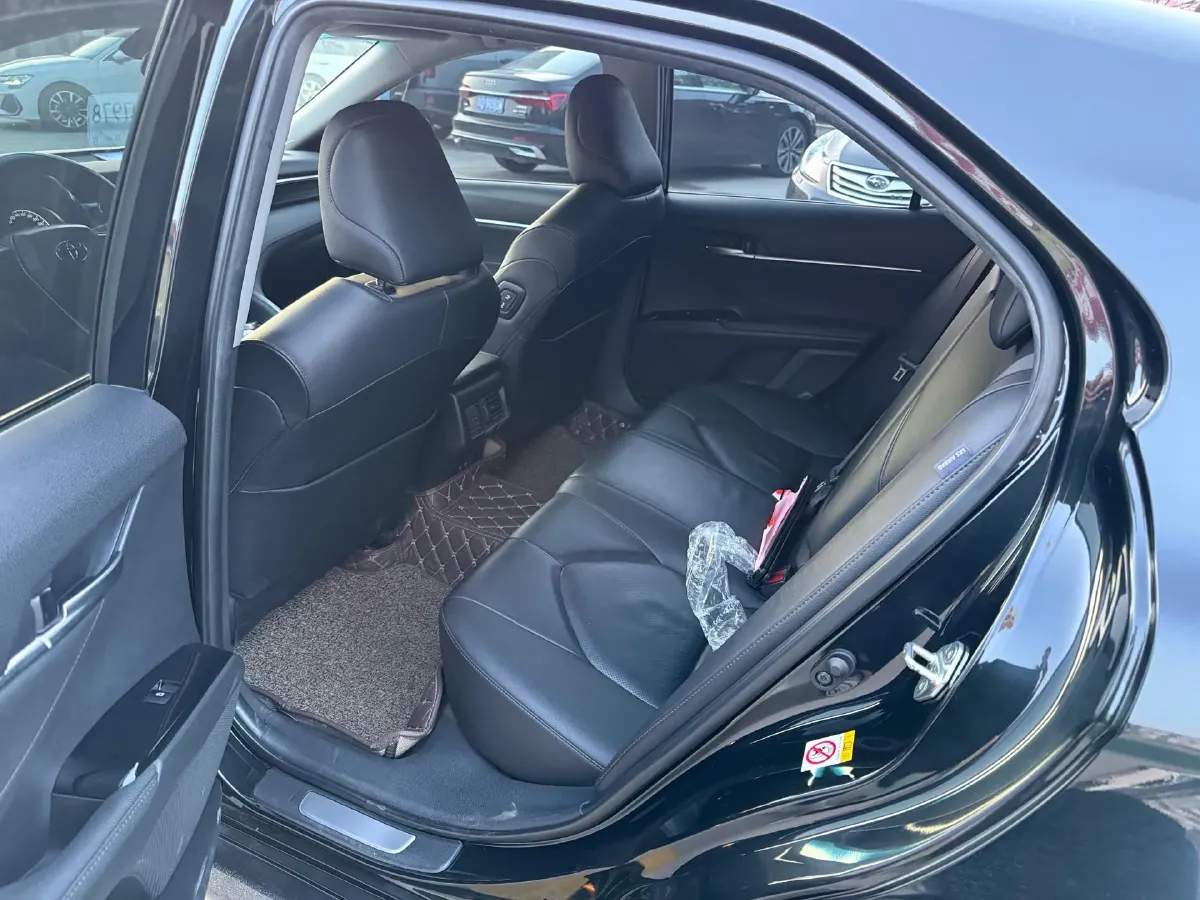 2018 Toyota Camry 2.5L 209HP L4 8AT,autocango,china used car exporter,china ev exporter,chinese used car exporter,chinese used ev exporter