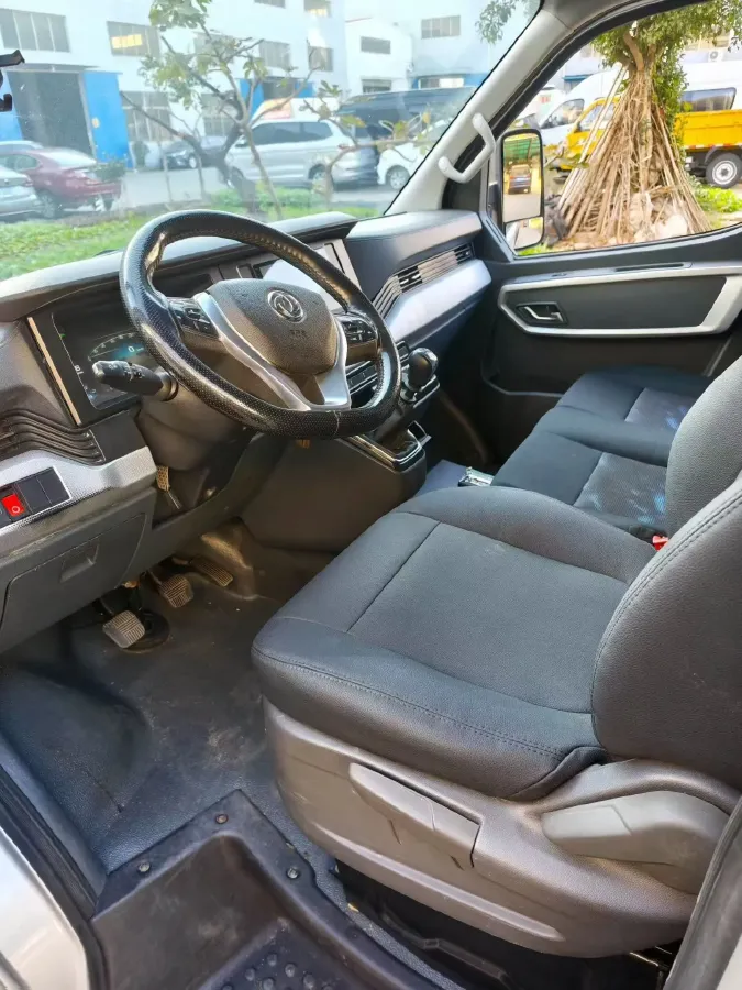 2023 DongFeng DFAC YuFeng 2.3T 143HP L4 6MT,autocango,china used car exporter,china ev exporter,chinese used car exporter,chinese used ev exporter