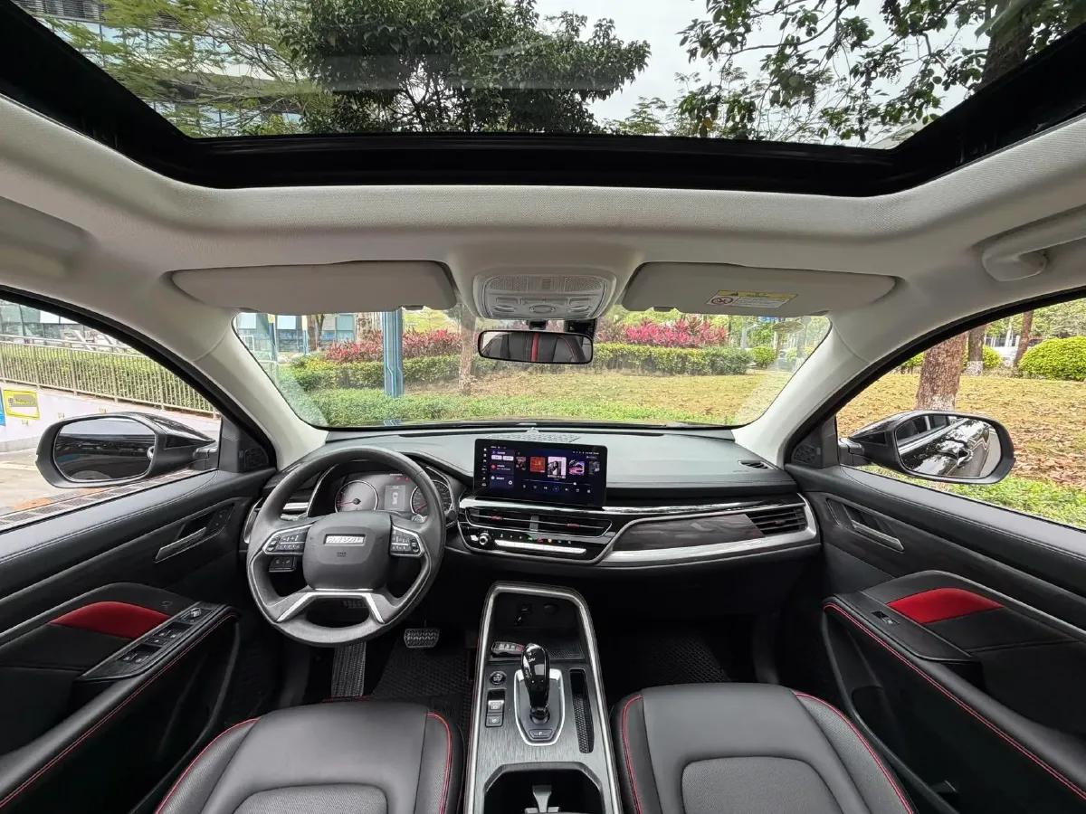 2023 Haval H6 1.5T 150HP L4 7DCT,autocango,china used car exporter,china ev exporter,chinese used car exporter,chinese used ev exporter