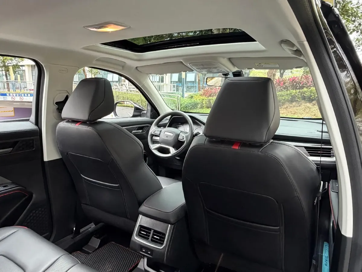 2023 Haval H6 1.5T 150HP L4 7DCT,autocango,china used car exporter,china ev exporter,chinese used car exporter,chinese used ev exporter