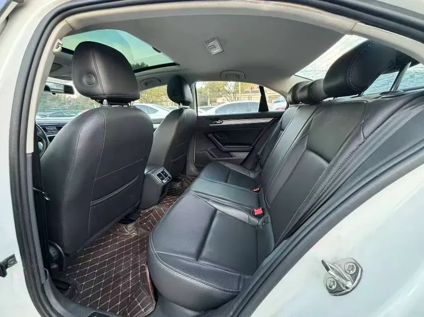 2019 Volkswagen T-Cross 1.4T 150HP L4 7DCT,autocango,china used car exporter,china ev exporter,chinese used car exporter,chinese used ev exporter