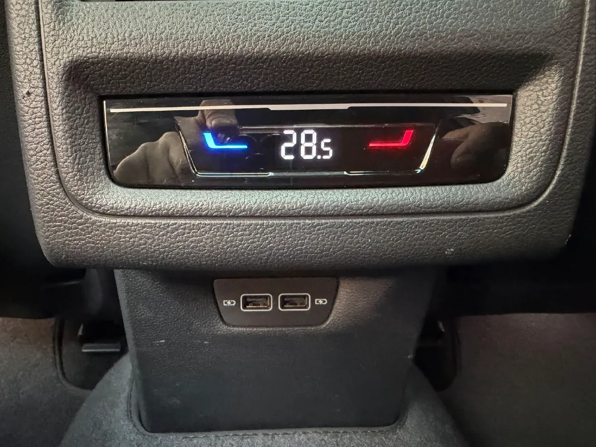 2021 Volkswagen Golf 1.4T 150HP L4 7DCT,autocango,china used car exporter,china ev exporter,chinese used car exporter,chinese used ev exporter