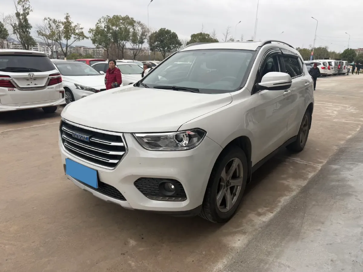 2018 Haval H2 1.5T 150HP L4 7DCT,autocango,china used car exporter,china ev exporter,chinese used car exporter,chinese used ev exporter