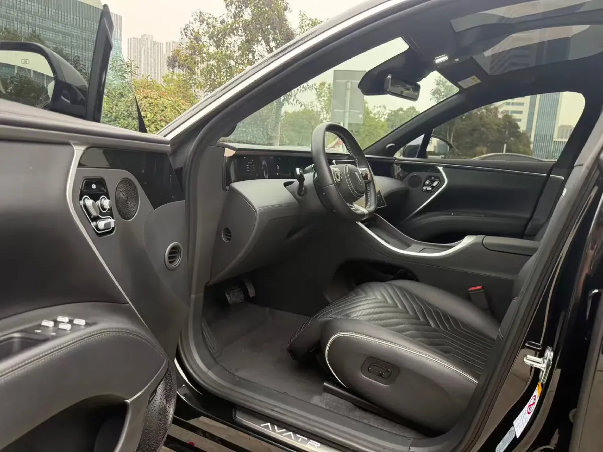 2024 Avatr 11 BEV 90KWH,autocango,china used car exporter,china ev exporter,chinese used car exporter,chinese used ev exporter