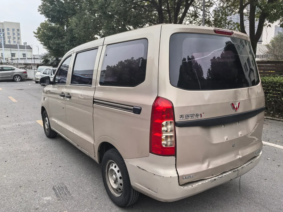 2019 WuLing HongGuang V 1.5L 99HP L4 6MT,autocango,china used car exporter,china ev exporter,chinese used car exporter,chinese used ev exporter