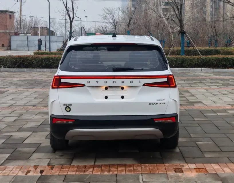 2021 Hyundai Custo 2.0T 236HP L4 8AT,autocango,china used car exporter,china ev exporter,chinese used car exporter,chinese used ev exporter