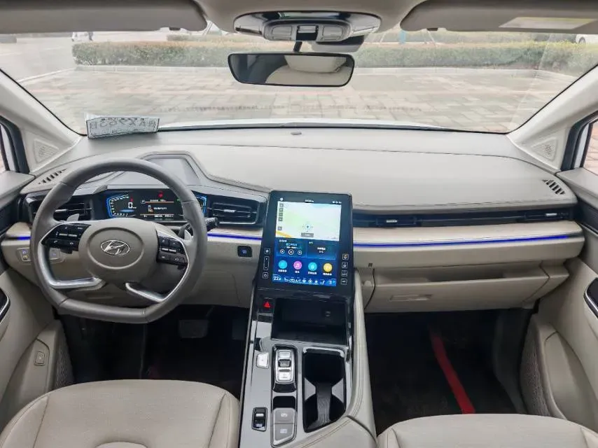 2021 Hyundai Custo 2.0T 236HP L4 8AT,autocango,china used car exporter,china ev exporter,chinese used car exporter,chinese used ev exporter