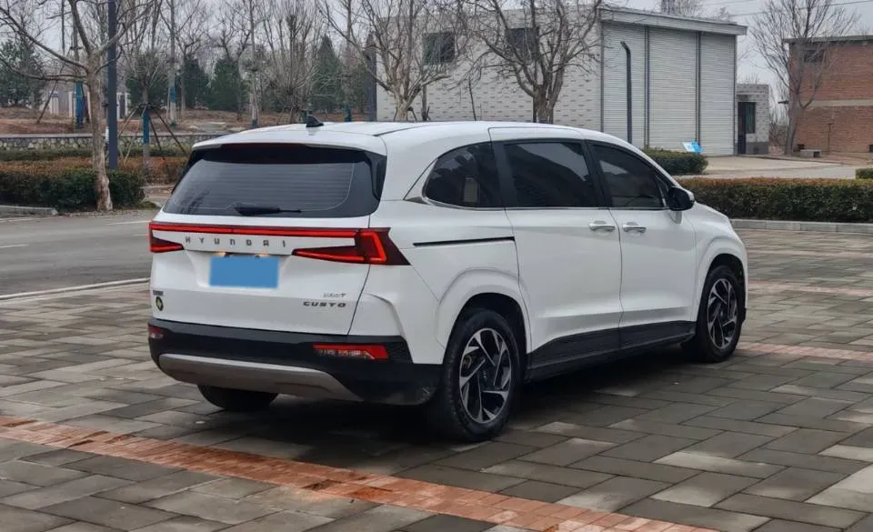 2021 Hyundai Custo 2.0T 236HP L4 8AT,autocango,china used car exporter,china ev exporter,chinese used car exporter,chinese used ev exporter