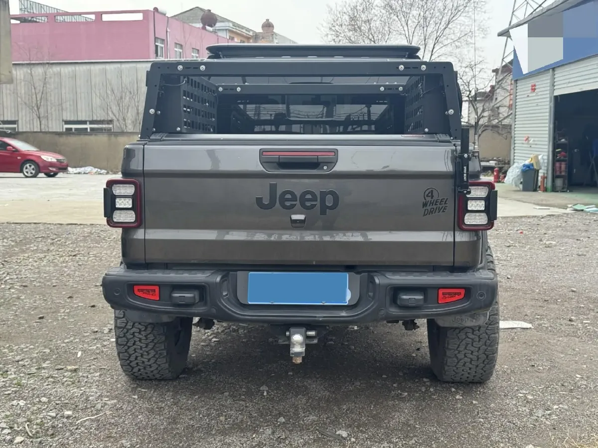 2022 Jeep Gladiator 3.6L 284HP V6 8AT,autocango,china used car exporter,china ev exporter,chinese used car exporter,chinese used ev exporter
