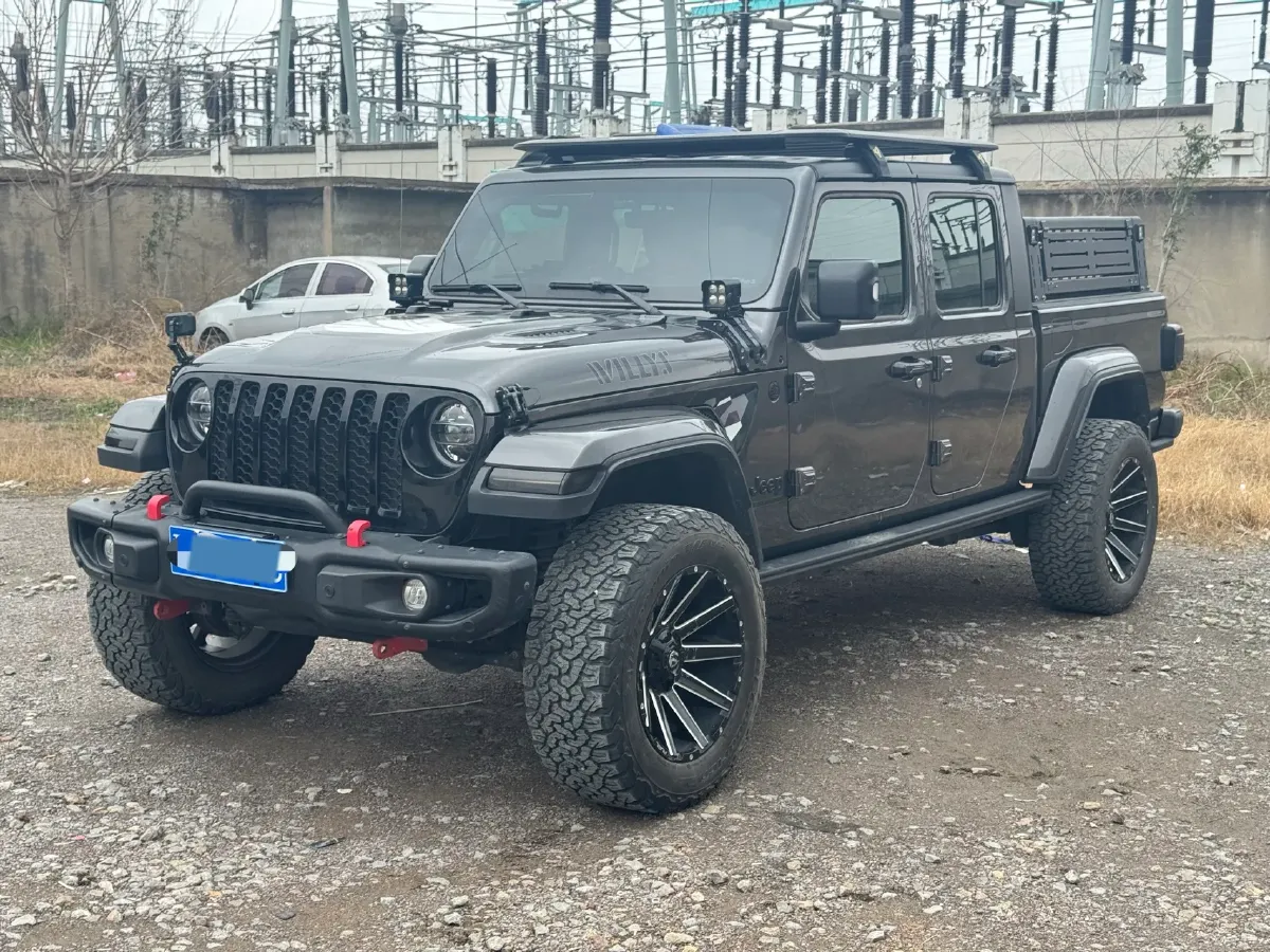 2022 Jeep Gladiator 3.6L 284HP V6 8AT,autocango,china used car exporter,china ev exporter,chinese used car exporter,chinese used ev exporter