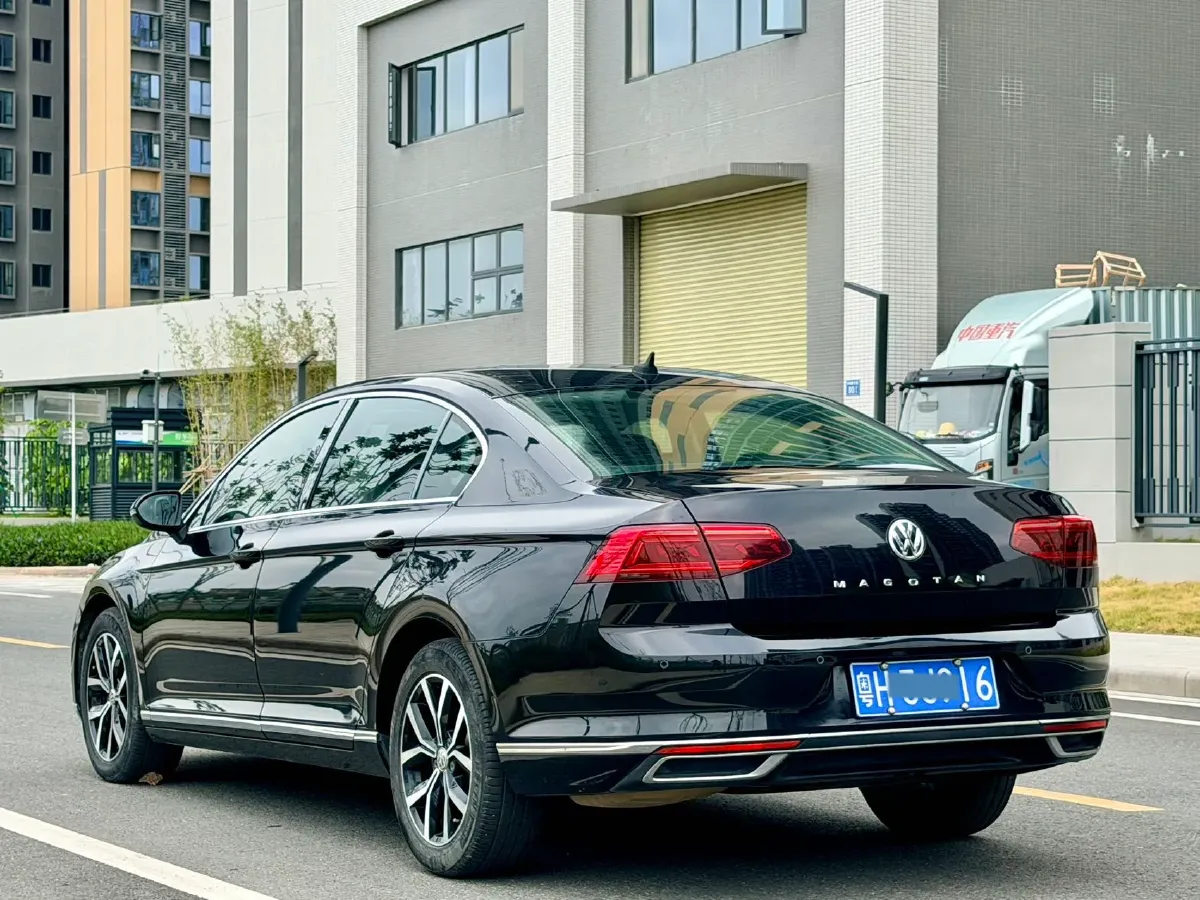 2020 Volkswagen Magotan 1.4T 150HP L4 7DCT,autocango,china used car exporter,china ev exporter,chinese used car exporter,chinese used ev exporter