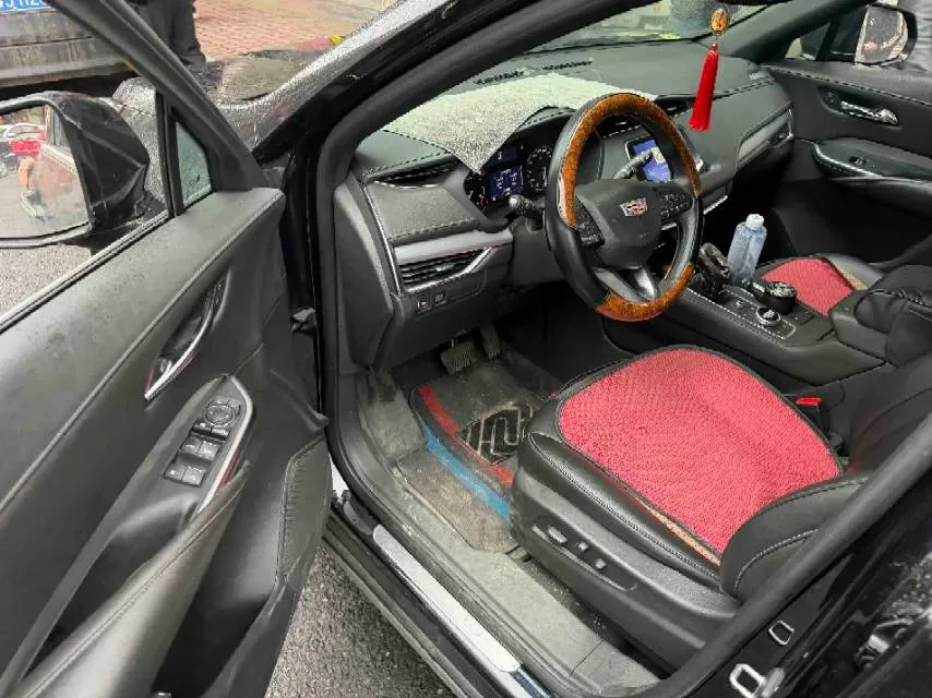 2021 Cadillac XT4 2.0T 237HP L4 9AT,autocango,china used car exporter,china ev exporter,chinese used car exporter,chinese used ev exporter