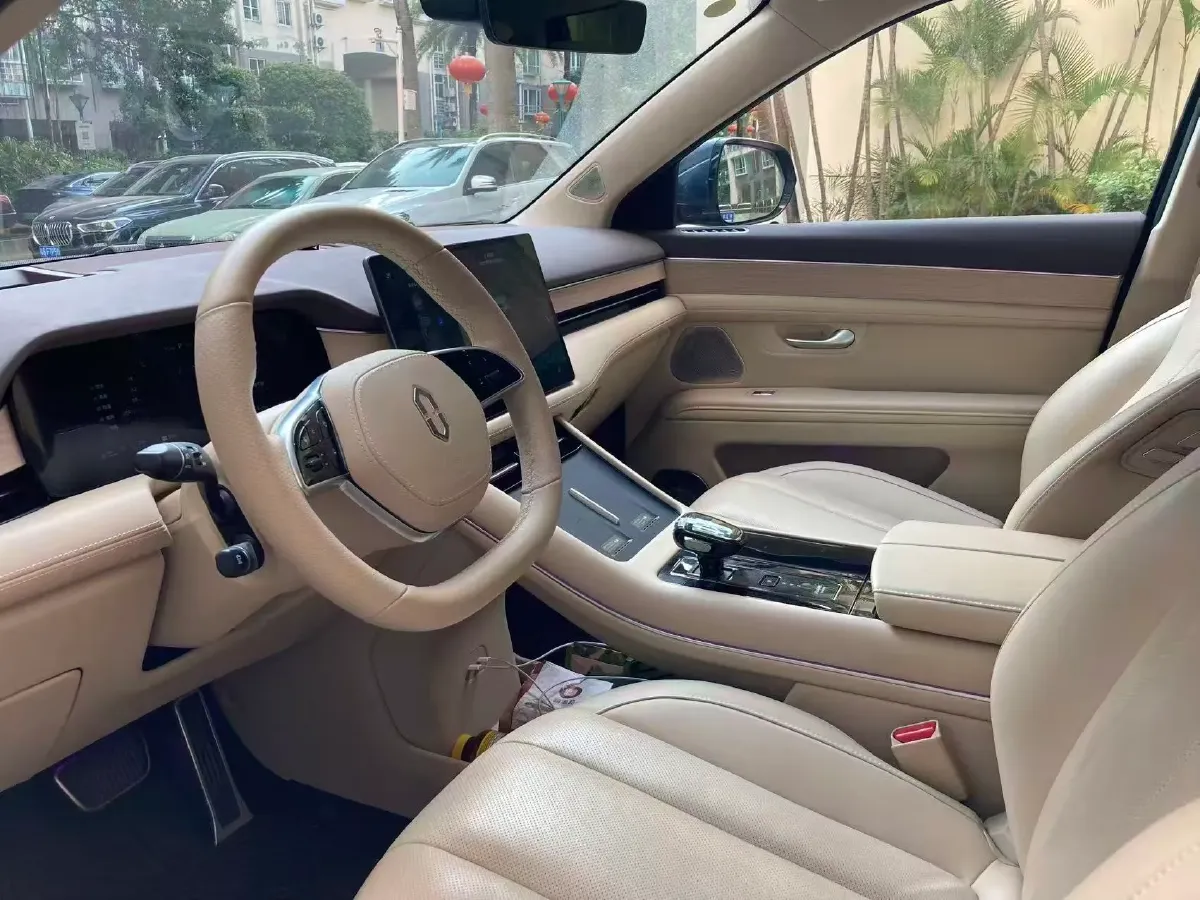 2024 AITO AITO M7 1.5T 152HP L4 REEV 42KWH,autocango,china used car exporter,china ev exporter,chinese used car exporter,chinese used ev exporter