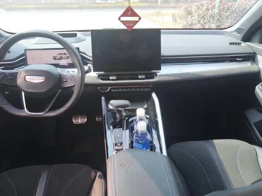 2025 Geely Preface 2.0T 238HP L4 8AT,autocango,china used car exporter,china ev exporter,chinese used car exporter,chinese used ev exporter