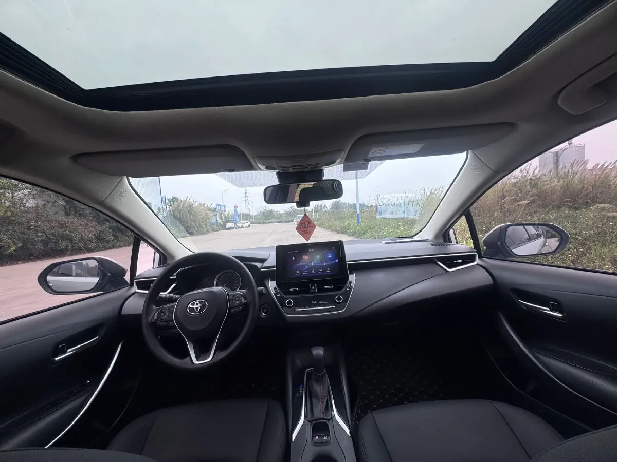 2021 Toyota Corolla 1.2T 116HP L4 CVT,autocango,china used car exporter,china ev exporter,chinese used car exporter,chinese used ev exporter