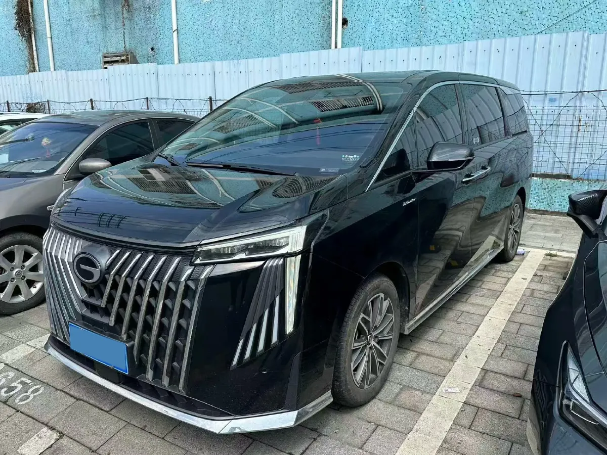 2024 GAC Trumpchi M8 2.0T 252HP L4 8AT,autocango,china used car exporter,china ev exporter,chinese used car exporter,chinese used ev exporter