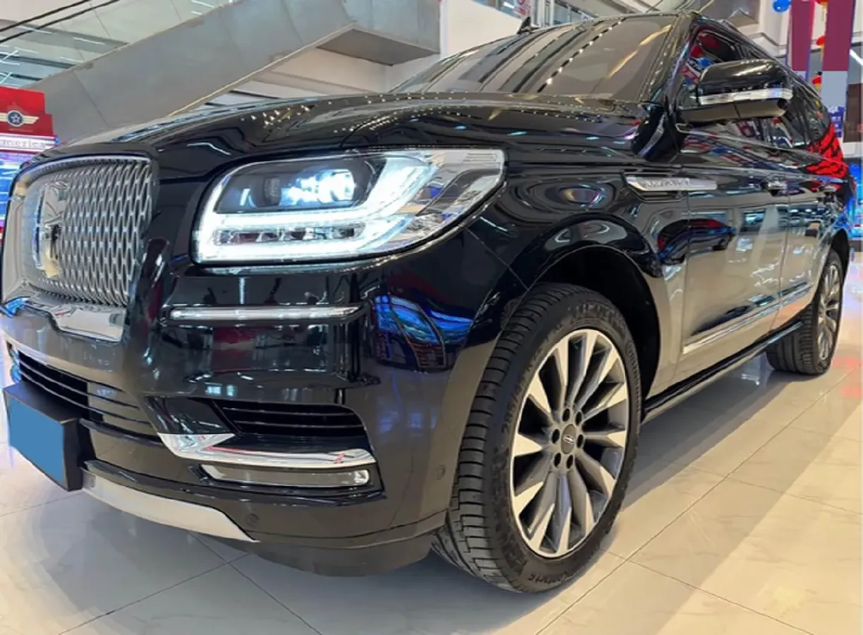 2018 Lincoln Navigator 3.5T 415HP V6 10AT,autocango,china used car exporter,china ev exporter,chinese used car exporter,chinese used ev exporter