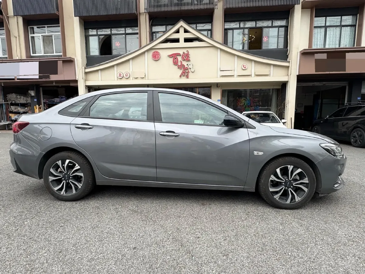 2020 Chevrolet Monza 1.3T 163HP L3 6AT,autocango,china used car exporter,china ev exporter,chinese used car exporter,chinese used ev exporter