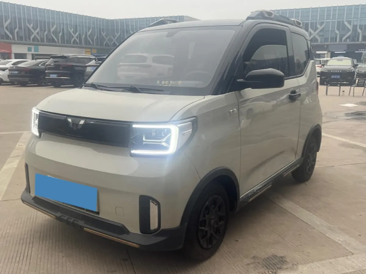 2022 WuLing HongGuang MINI EV BEV 17.3KWH,autocango,china used car exporter,china ev exporter,chinese used car exporter,chinese used ev exporter