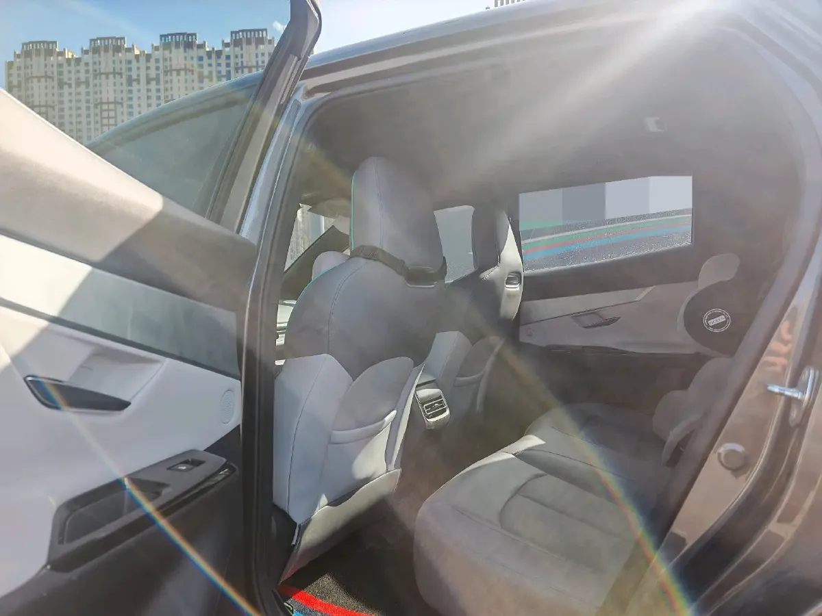 2023 ChangAn UNI-T 1.5T 188HP L4 7DCT,autocango,china used car exporter,china ev exporter,chinese used car exporter,chinese used ev exporter