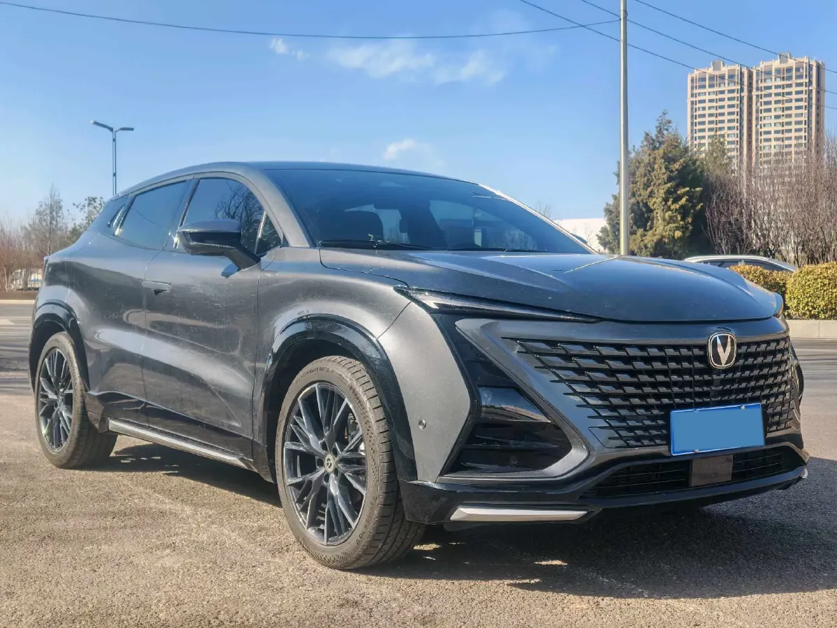 2023 ChangAn UNI-T 1.5T 188HP L4 7DCT,autocango,china used car exporter,china ev exporter,chinese used car exporter,chinese used ev exporter