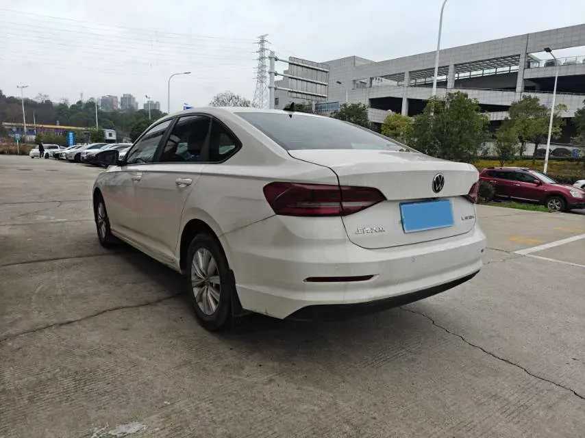 2021 Volkswagen Lavida 1.5L 113HP L4 6AT,autocango,china used car exporter,china ev exporter,chinese used car exporter,chinese used ev exporter