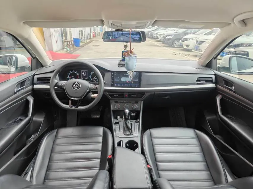 2021 Volkswagen Lavida 1.5L 113HP L4 6AT,autocango,china used car exporter,china ev exporter,chinese used car exporter,chinese used ev exporter