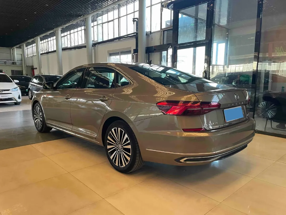 2019 Volvo V40 1.5T 152HP L4 6AT,autocango,china used car exporter,china ev exporter,chinese used car exporter,chinese used ev exporter