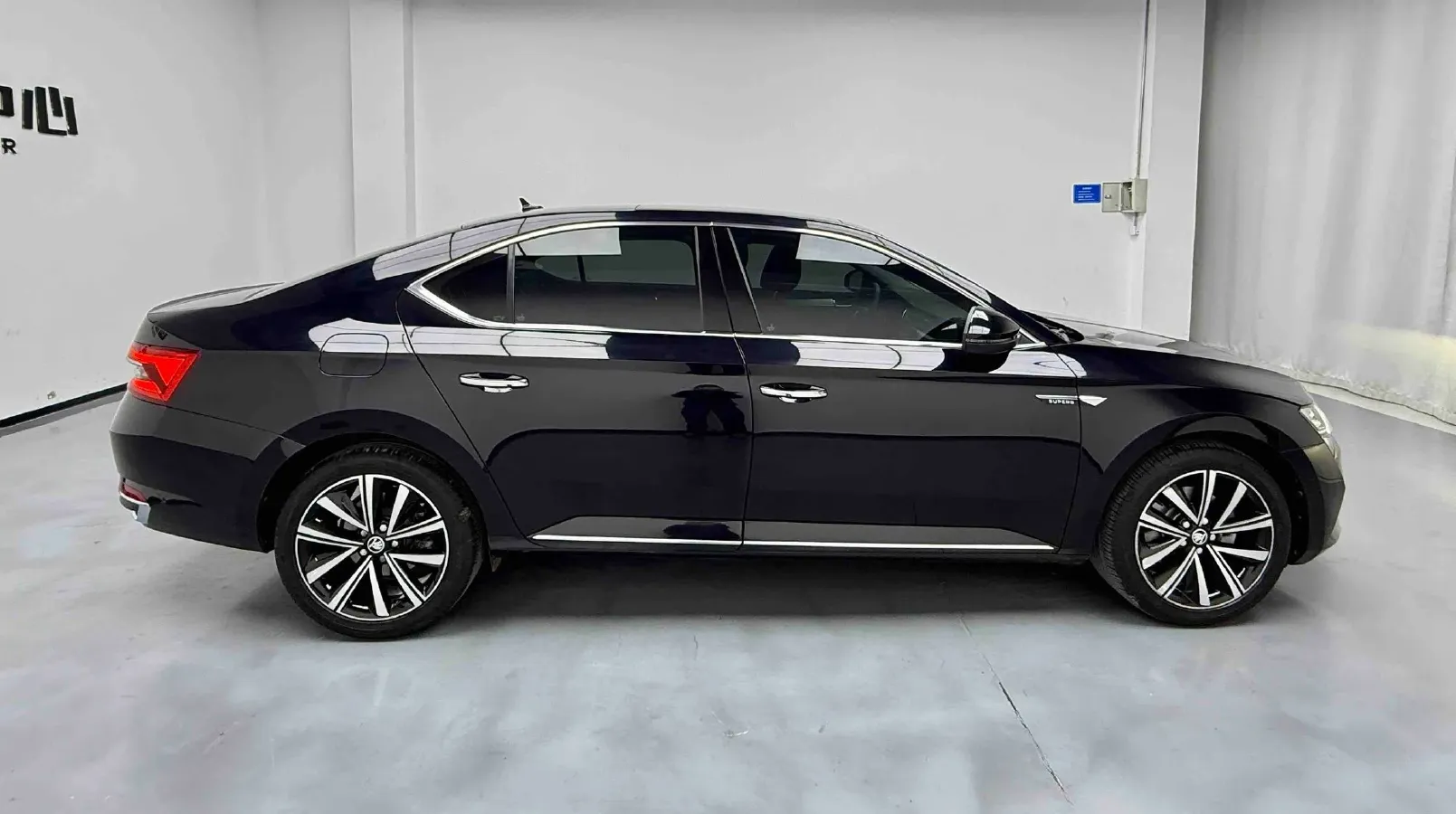 2023 Skoda Superb 1.4T 150HP L4 7DCT,autocango,china used car exporter,china ev exporter,chinese used car exporter,chinese used ev exporter