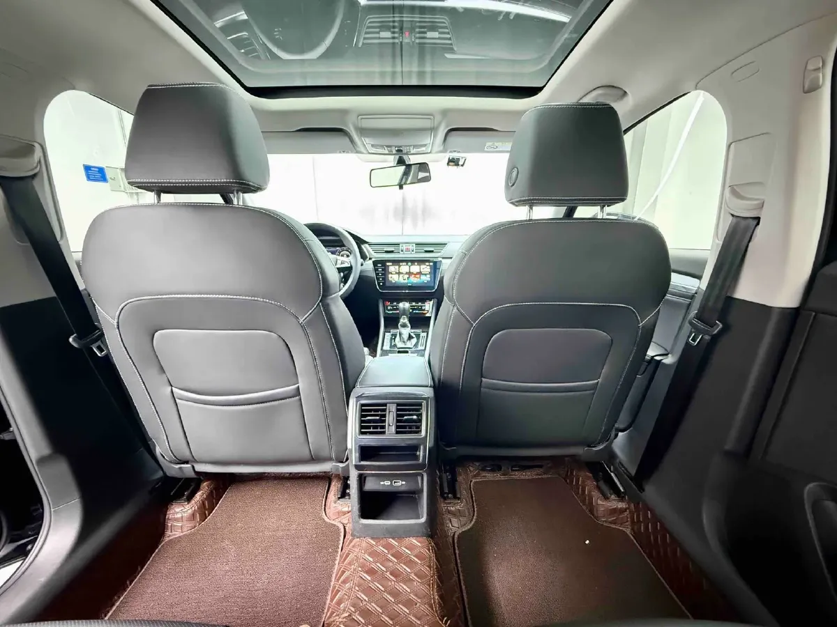 2023 Skoda Superb 1.4T 150HP L4 7DCT,autocango,china used car exporter,china ev exporter,chinese used car exporter,chinese used ev exporter