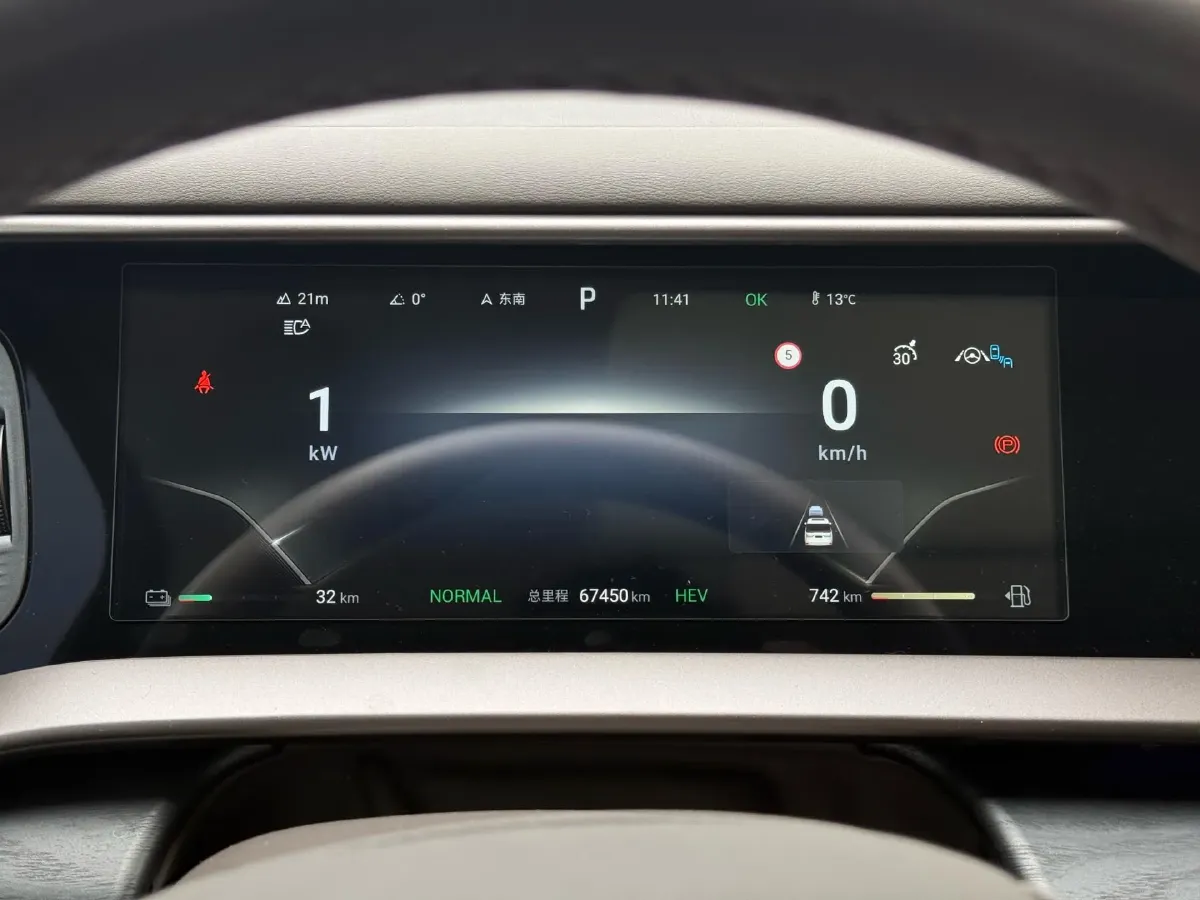 2024 Denza D9 1.5T 139HP L4 E-CVT PHEV 20.39KWH,autocango,china used car exporter,china ev exporter,chinese used car exporter,chinese used ev exporter