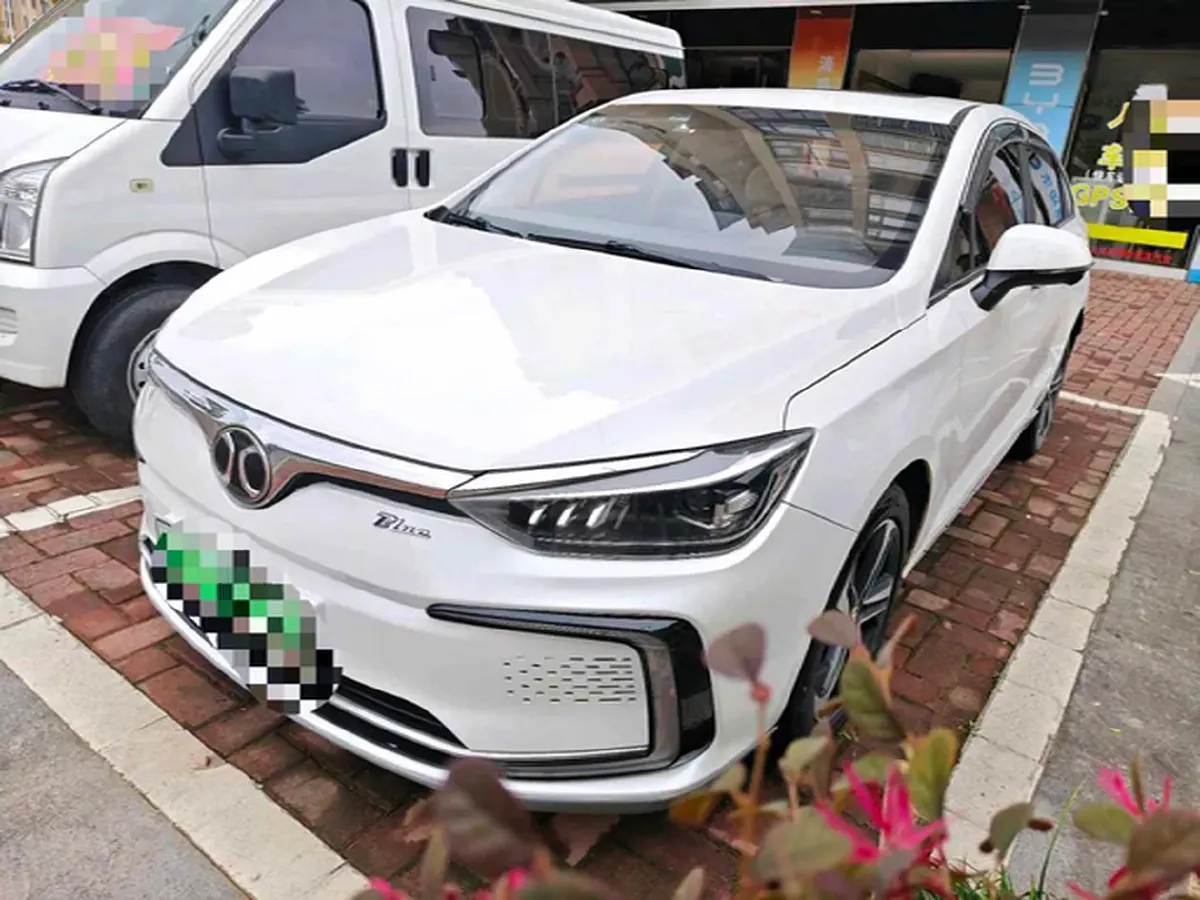 2018 BeiJing Auto EU5 BEV 53.66KWH,autocango,china used car exporter,china ev exporter,chinese used car exporter,chinese used ev exporter