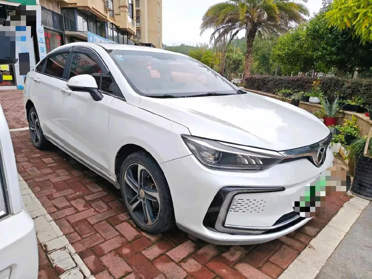 2018 BeiJing Auto EU5 BEV 53.66KWH,autocango,china used car exporter,china ev exporter,chinese used car exporter,chinese used ev exporter