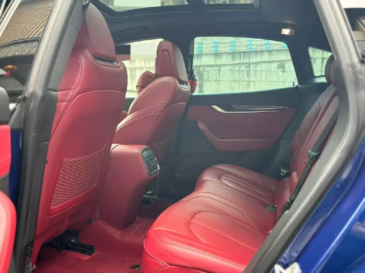 2016 Audi S6 4.0T 450HP V8 7DCT,autocango,china used car exporter,china ev exporter,chinese used car exporter,chinese used ev exporter