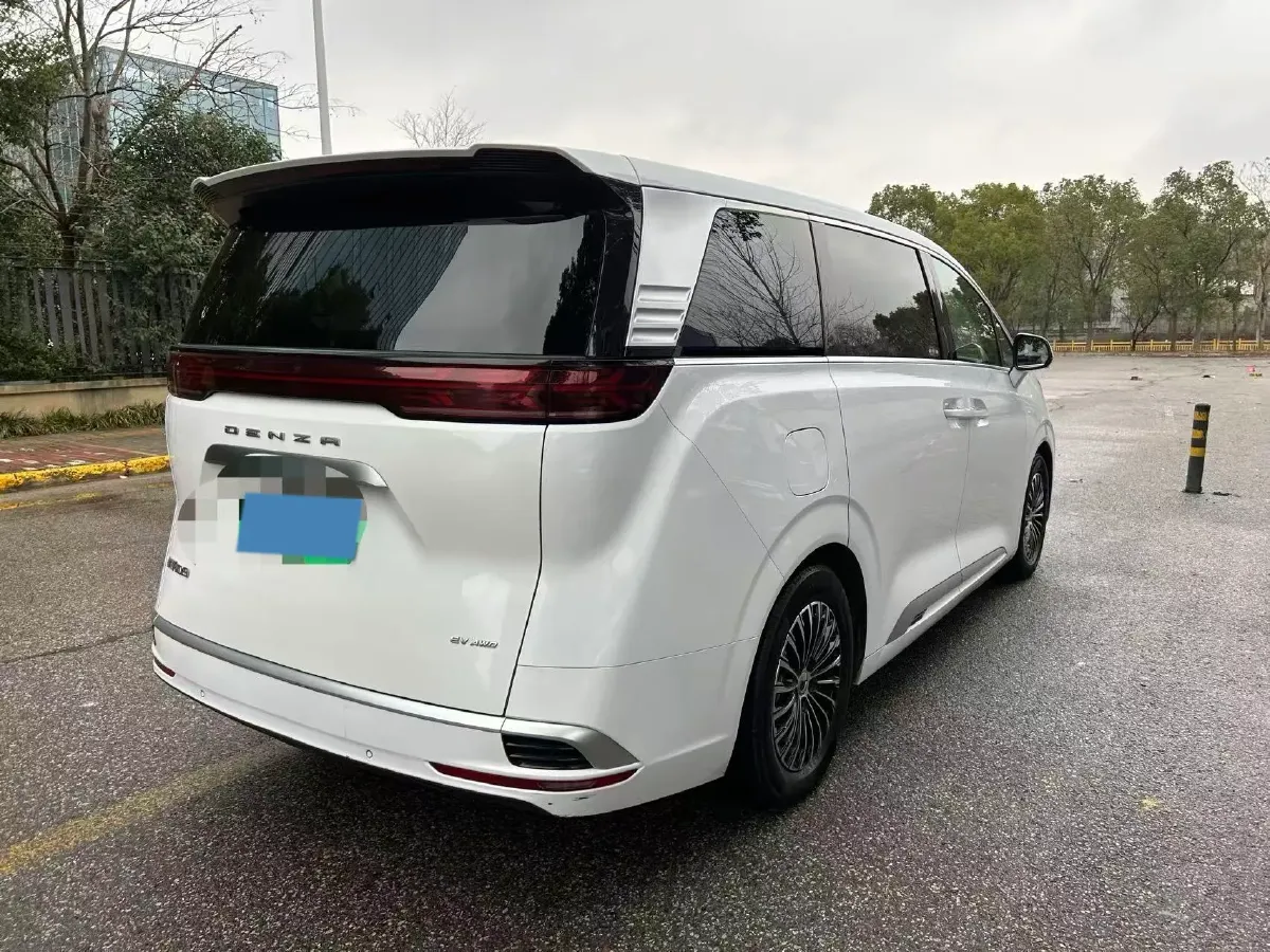 2022 Jaguar XFL 2.0T 250HP L4 8AT,autocango,china used car exporter,china ev exporter,chinese used car exporter,chinese used ev exporter