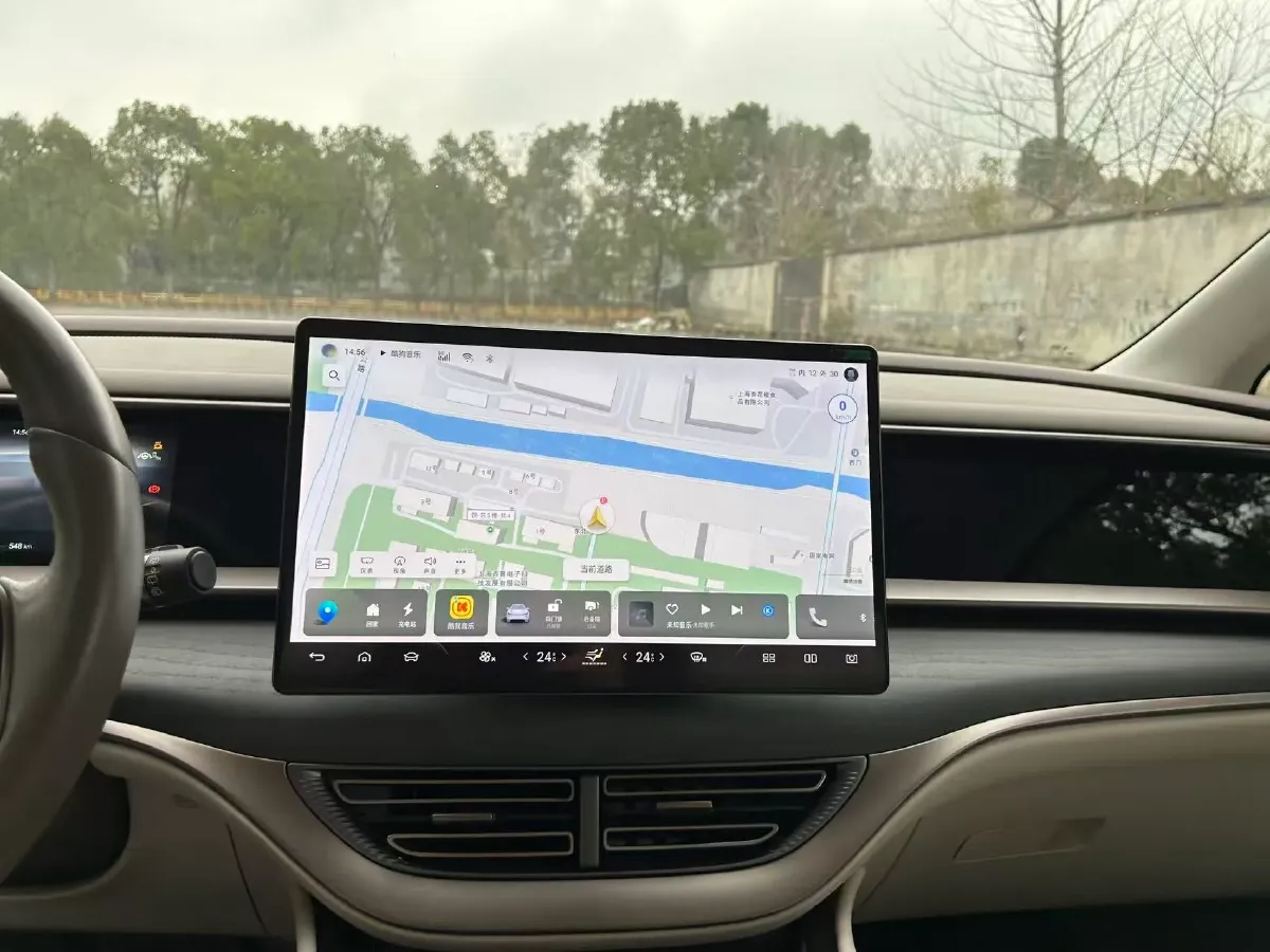 2022 Jaguar XFL 2.0T 250HP L4 8AT,autocango,china used car exporter,china ev exporter,chinese used car exporter,chinese used ev exporter